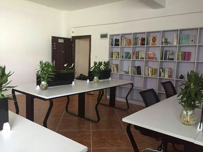 三亞海眾教育咨詢 點(diǎn)亮未來(lái)，規(guī)劃啟航